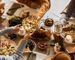 Feeling Good About Family Gatherings